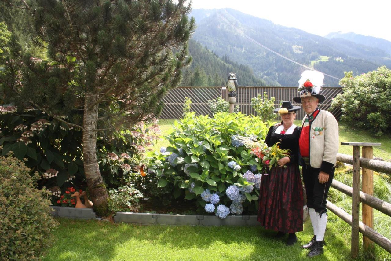 Vronis Waldhaus Adults Only Aparthotel Mayrhofen Exterior foto