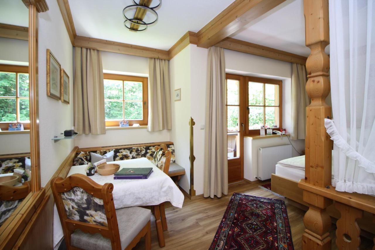 Vronis Waldhaus Adults Only Aparthotel Mayrhofen Exterior foto