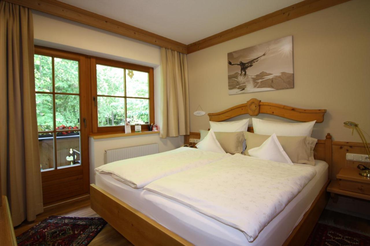 Vronis Waldhaus Adults Only Aparthotel Mayrhofen Exterior foto