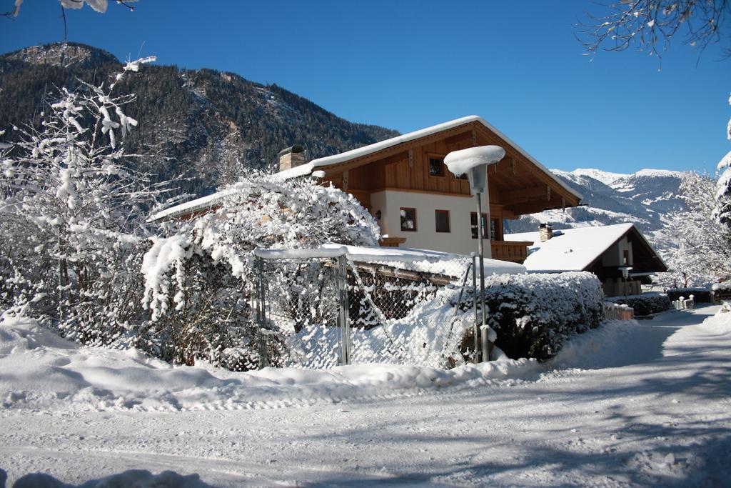 Vronis Waldhaus Adults Only Aparthotel Mayrhofen Exterior foto